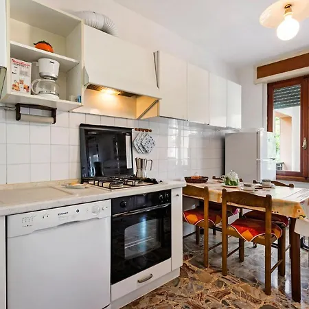 Casa Ambrogio, Family By Halldis *