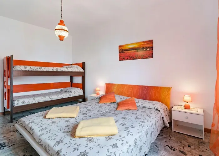 Casa Ambrogio, Family By Halldis Дом отдыха *